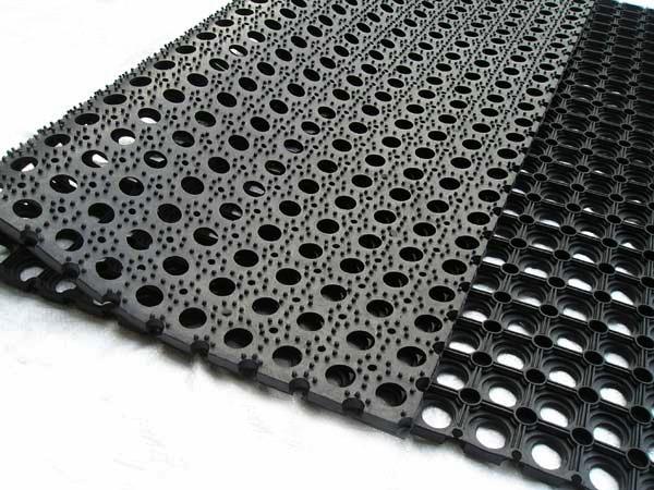 Rubber Industrial Anti Fatigue Mats With Drainage Holes - Slip Not Co Uk